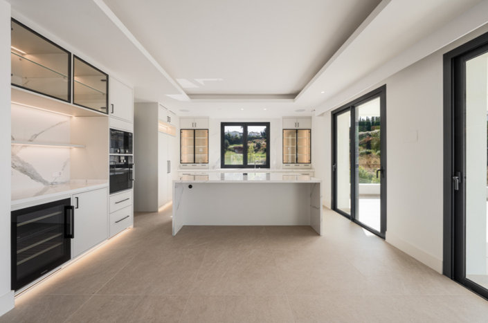 Image No.29-4 Bed Villa for sale