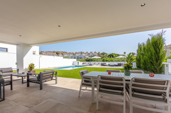 Image No.10-4 Bed Villa for sale