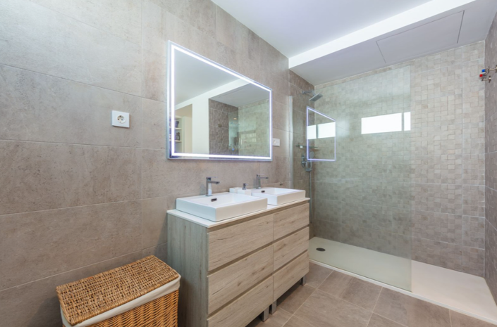 Image No.26-4 Bed Villa for sale