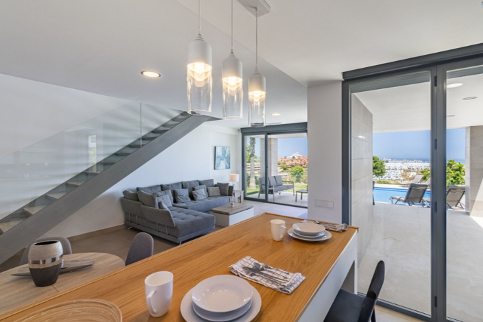 Image No.11-4 Bed Villa for sale