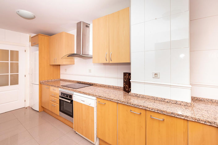 Image No.8-4 Bed Apartment for sale