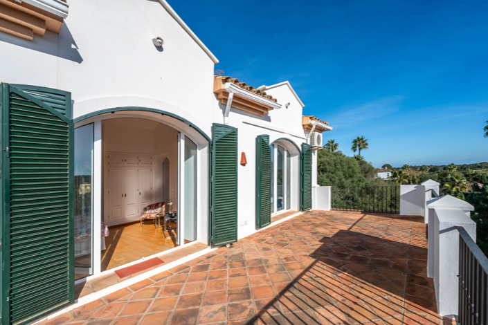 Image No.19-6 Bed Villa for sale