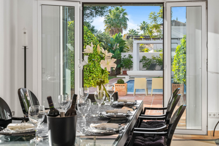 Image No.23-6 Bed Villa for sale