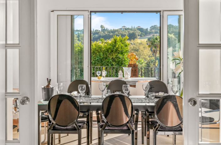 Image No.5-6 Bed Villa for sale