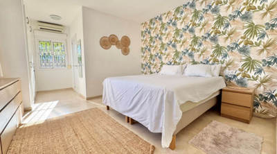 b98le8d7m9k3degpefzhs0lif8u4xzvzhwxtmggyekxx9