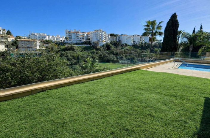 Image No.2-Villa de 3 chambres à vendre à Marbella