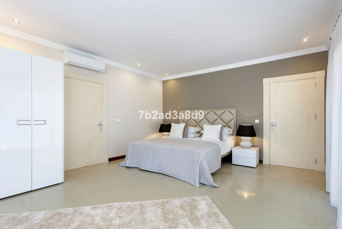 Image No.21-6 Bed Villa for sale