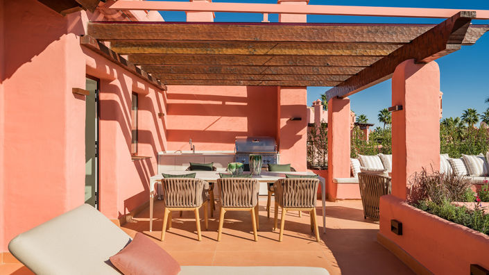 Image No.24-3 Bed Property for sale