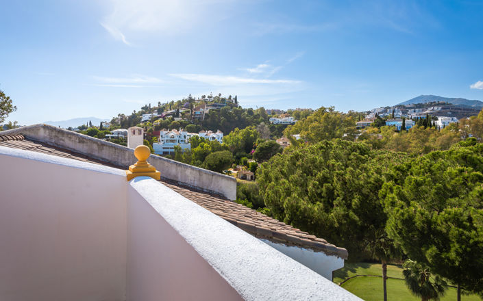 Image No.36-4 Bed Townhouse for sale