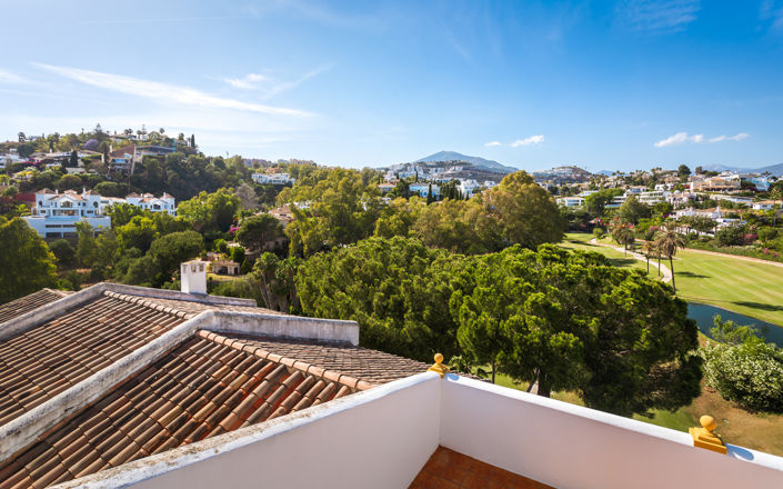 Image No.45-4 Bed Townhouse for sale