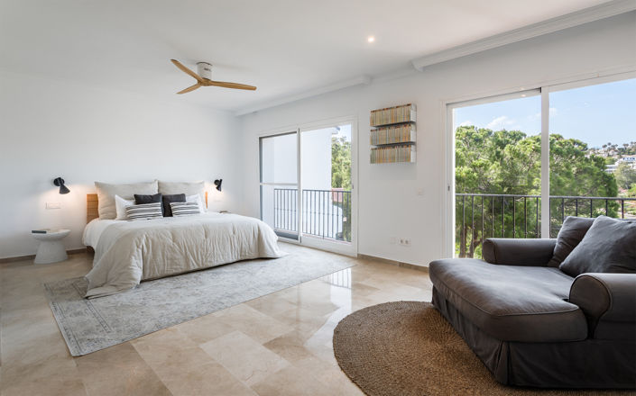 Image No.8-4 Bed Townhouse for sale