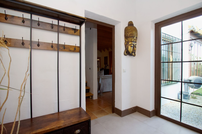 Image No.12-3 Bed Villa for sale