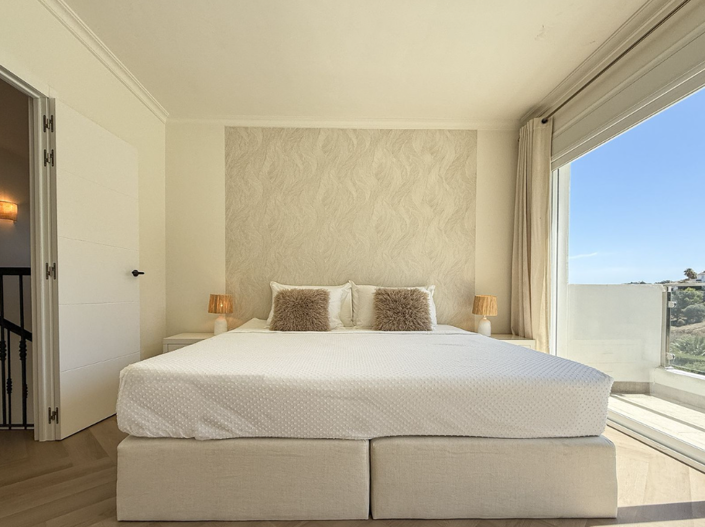 Image No.29-3 Bed Villa for sale