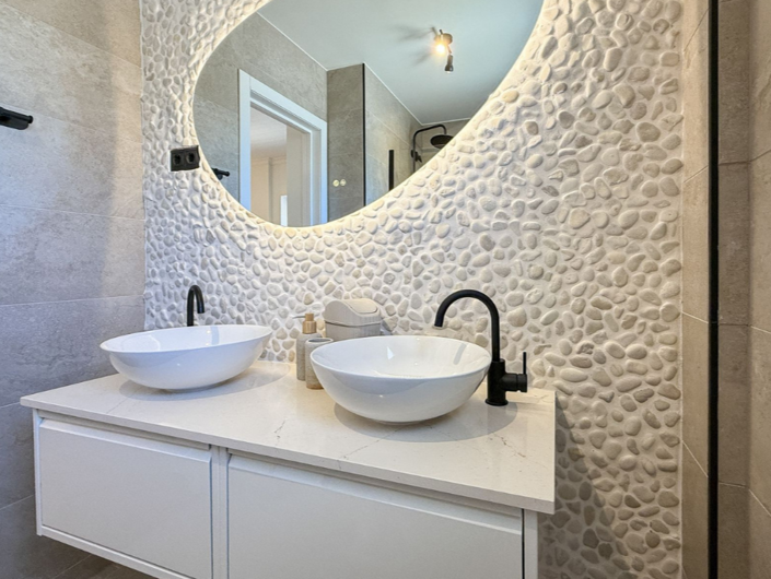 Image No.40-3 Bed Villa for sale