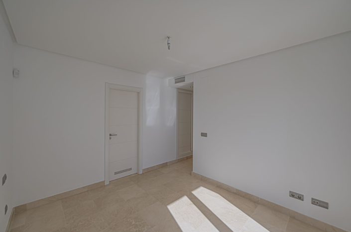 Image No.32-3 Bed Apartment for sale