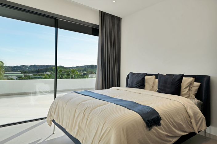 Image No.19-4 Bed Villa for sale