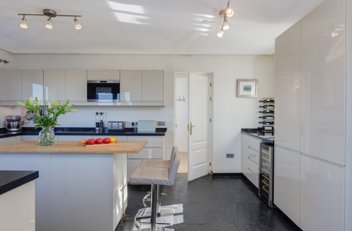 Image No.23-6 Bed Villa for sale