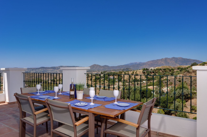 Image No.9-6 Bed Villa for sale