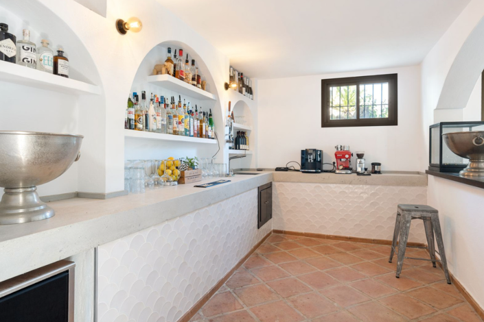 Image No.17-6 Bed Villa for sale