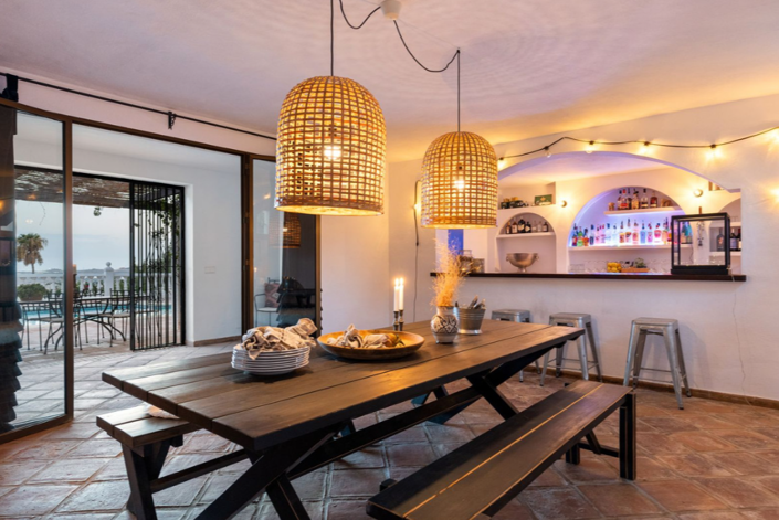 Image No.19-6 Bed Villa for sale