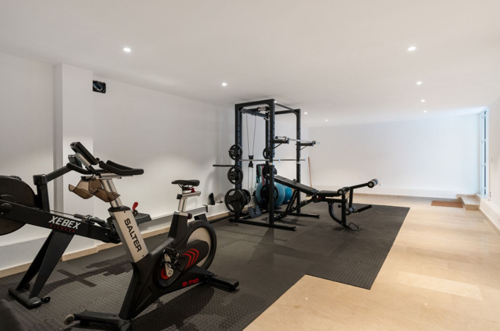 Image No.34-6 Bed Villa for sale