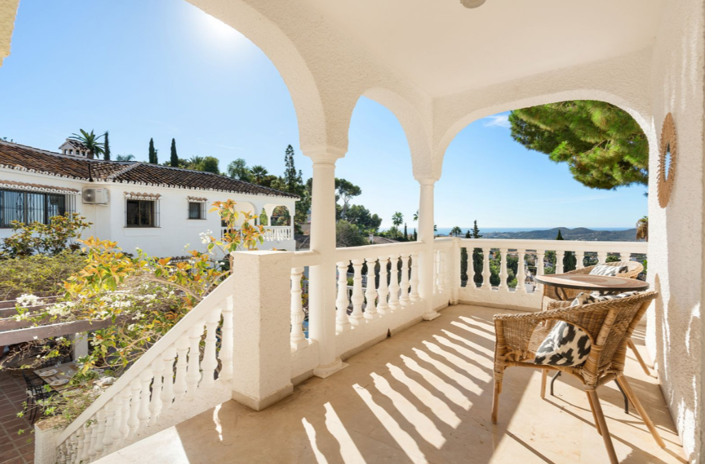 Image No.5-6 Bed Villa for sale