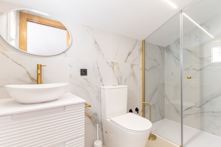 Image No.22-4 Bed Townhouse for sale