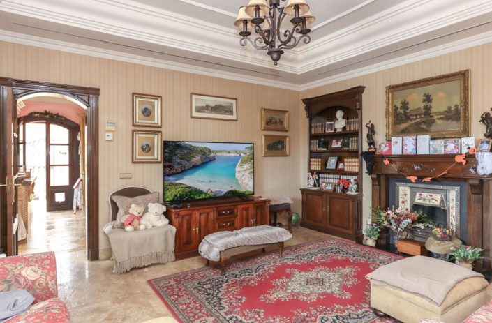 Image No.20-5 Bed Villa for sale