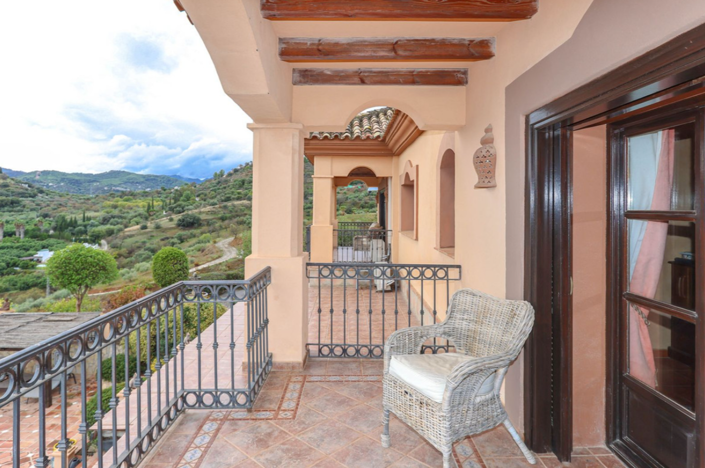 Image No.26-5 Bed Villa for sale