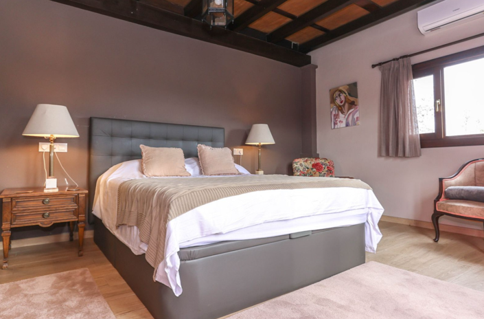 Image No.40-5 Bed Villa for sale