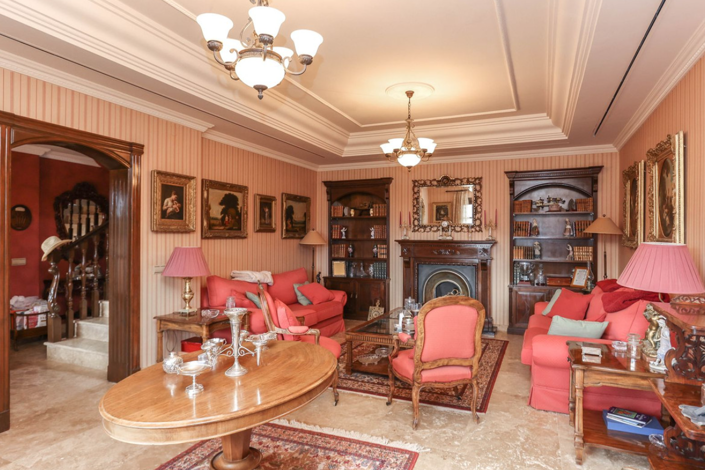 Image No.18-Villa de 5 chambres à vendre à Málaga City