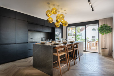 b98le8d7m9k3degpefzhs0lif8u4xzvzhwxtmggyekxx9