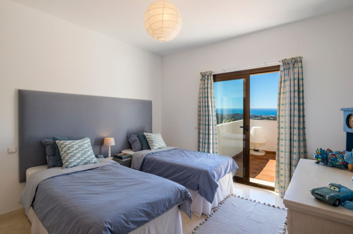 Image No.8-4 Bed Villa for sale