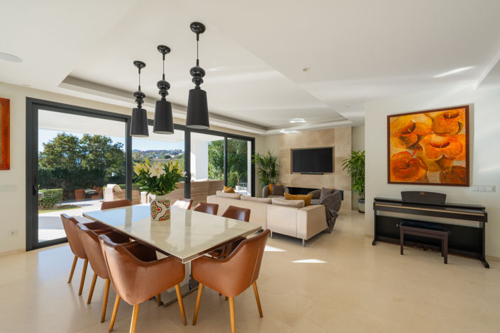 Image No.31-6 Bed Villa for sale