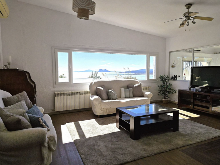 Image No.11-4 Bed Villa for sale