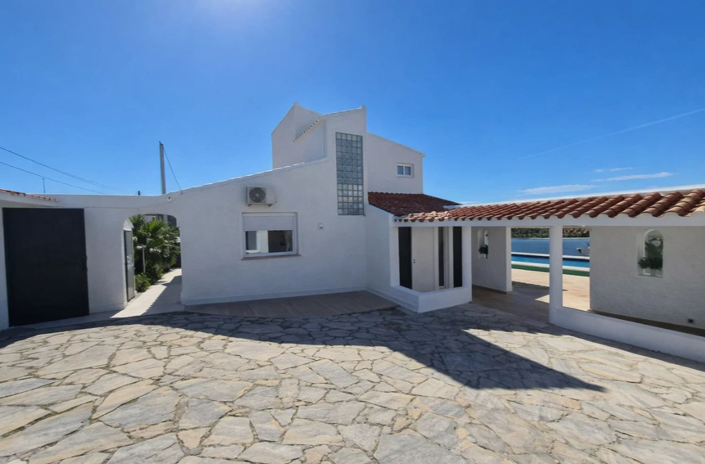 Image No.5-4 Bed Villa for sale
