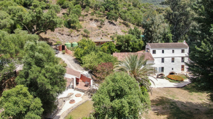 Image No.5-6 Bed Villa for sale