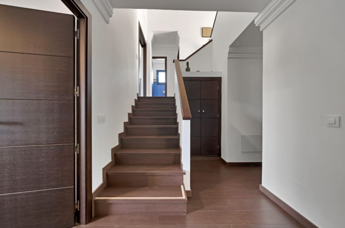 Image No.12-4 Bed Villa for sale