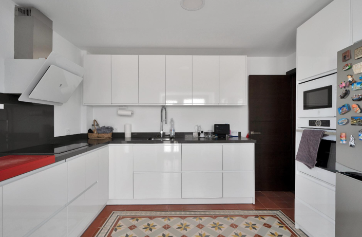 Image No.25-4 Bed Villa for sale