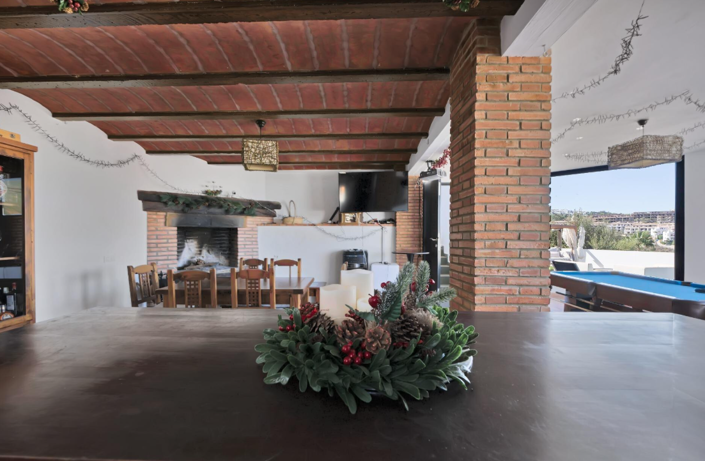Image No.26-4 Bed Villa for sale