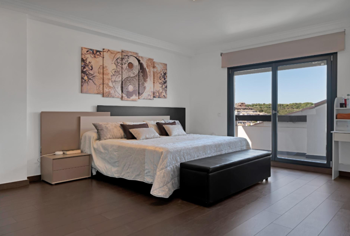 Image No.33-4 Bed Villa for sale