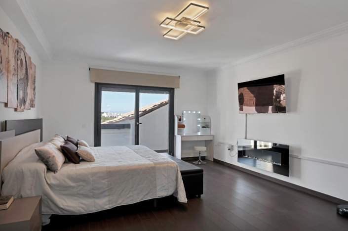 Image No.34-4 Bed Villa for sale