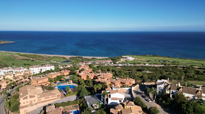 Image No.6-4 Bed Villa for sale