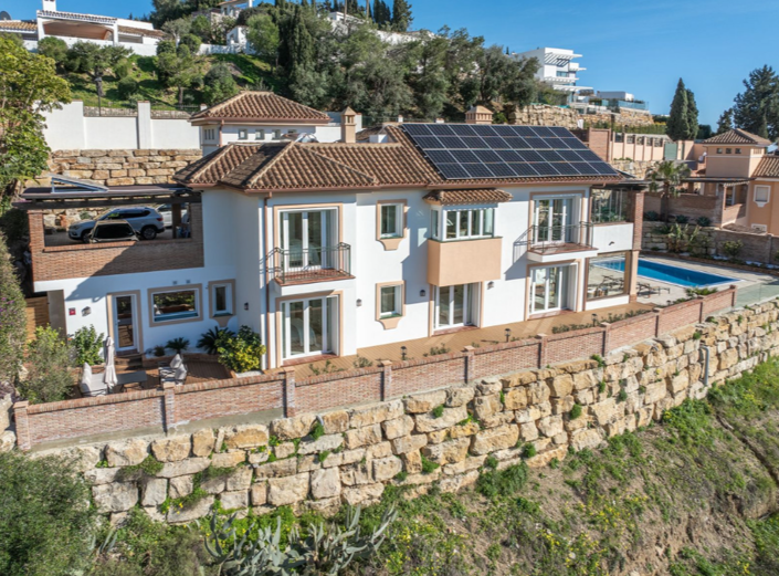 Image No.4-Villa de 4 chambres à vendre à Mijas