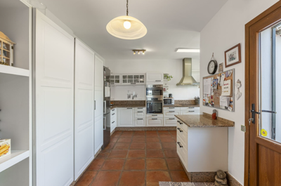 b98le8d7m9k3degpefzhs0lif8u4xzvzhwxtmggyekxx9