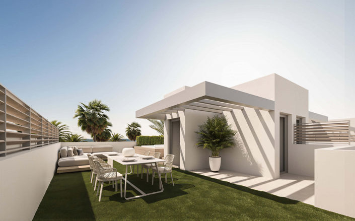 Image No.8-4 Bed Townhouse for sale