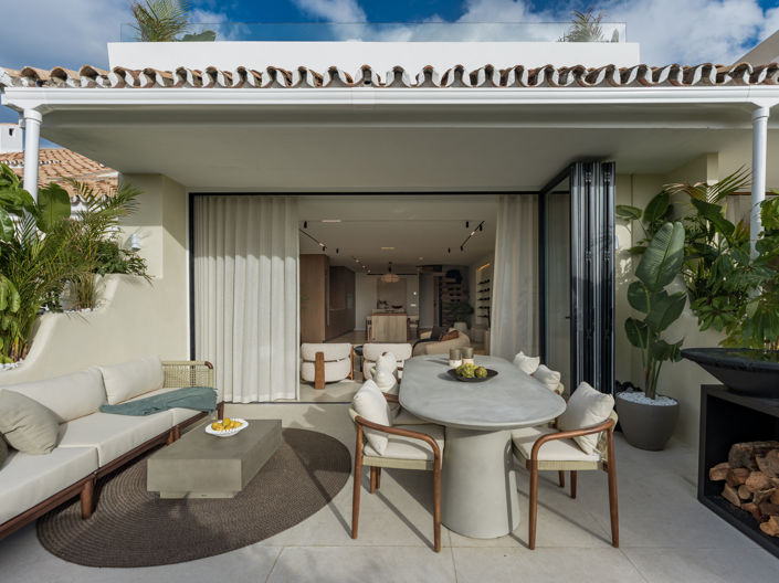 Image No.2-3 Bed Townhouse for sale