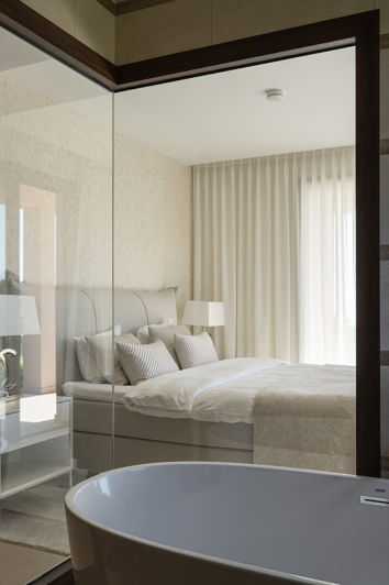 Image No.16-3 Bed Property for sale