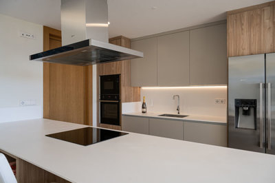 b98le8d7m9k3degpefzhs0lif8u4xzvzhwxtmggyekxx9