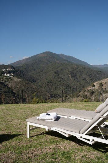 Image No.6-3 Bed Property for sale